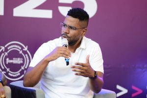 da8ef6c1 755e 47a6 bf76 4b0209916900