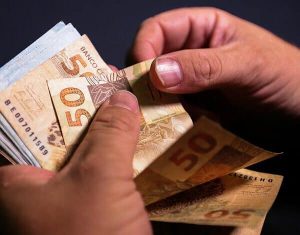 Governo do Acre anuncia pagamento dos servidores para o dia 27 de novembro.