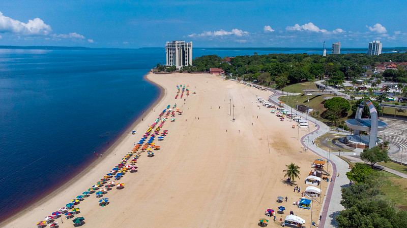 Praia da Ponta Negra estará interditada para banho durante programação do ‘Réveillon Manaus 2026’