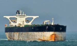 Venezuela anuncia retorno de navio petroleiro em operação com EUA