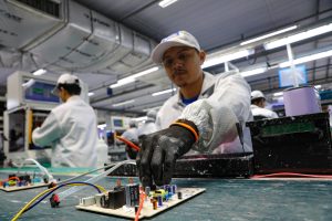 PIM supera R$ 200 bilhões e faturamento até novembro já é maior que o ano de 2024 inteiro