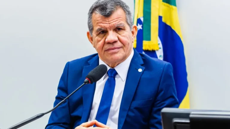 Bosco Saraiva confirma saída da Suframa até abril para atuar nas eleições