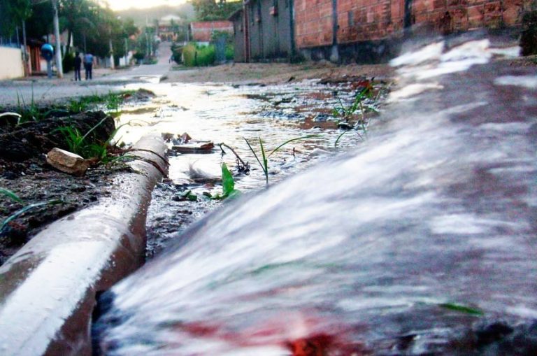 Macapá, Rio Branco e Belém apresentam níveis alarmantes de perdas de águas