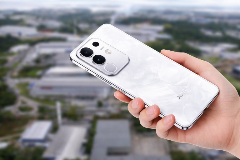 Fabricante chinesa está usando Manaus para desenvolver celulares exclusivos para o Brasil