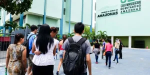 UEA completa 25 anos com contribuições ao Amazonas