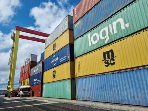 Amazonas atinge marca histórica de 1 milhão de TEUs em 2025