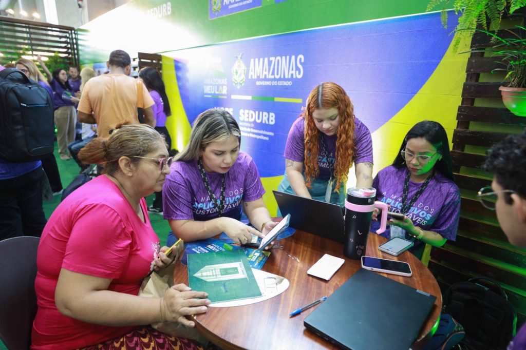 Amazonas Meu Lar exige atualização cadastral para inscritos com pendências no sistema, alerta Sedurb 1 9aa4d87d 2396 4830 8f67 295e1eedb592 1024x682 1