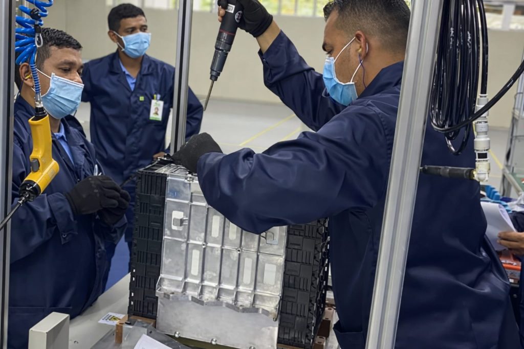 BYD avalia ampliar produção de componentes para veículos elétricos em Manaus