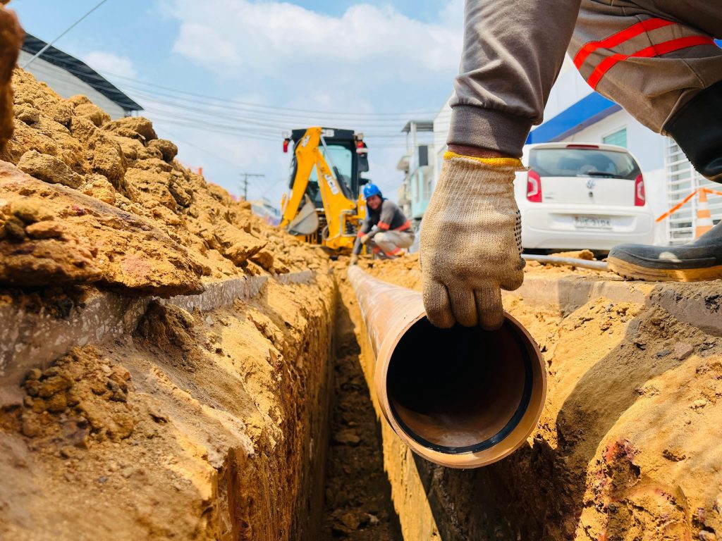 ESGOTO CENTRO scaled 1