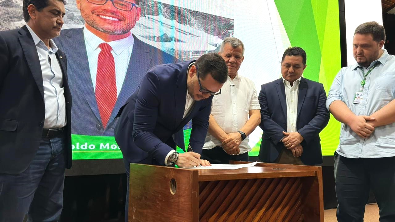 Leopoldo Montenegro é nomeado novo superintendente da Suframa e substitui Bosco Saraiva 1 Leopoldo Montenegro é nomeado novo superintendente da Suframa e substitui Bosco Saraiva