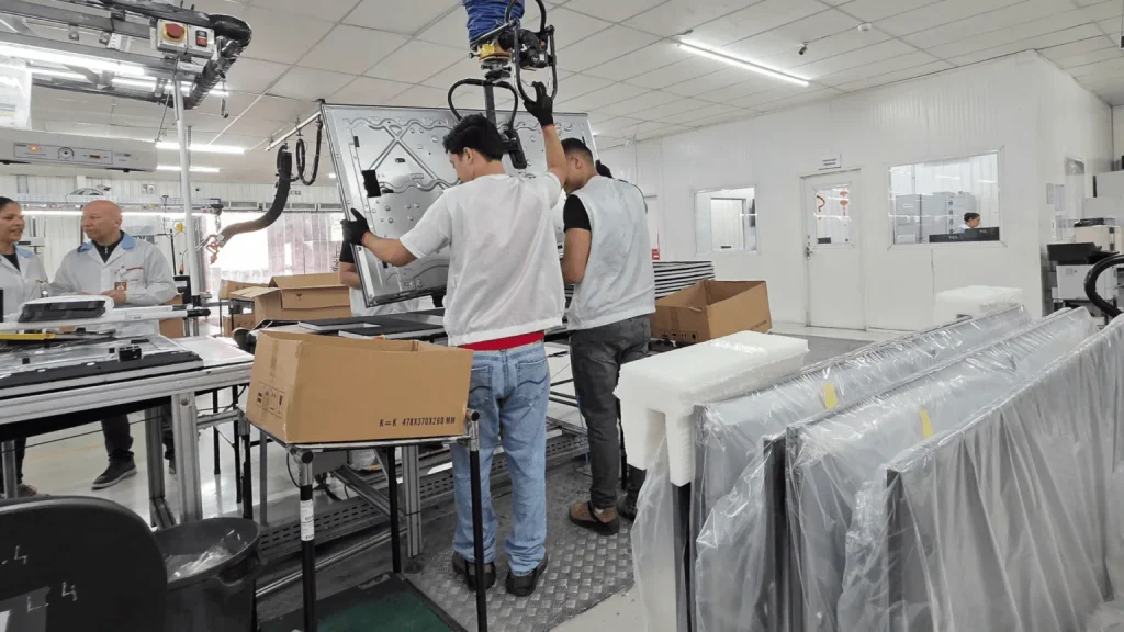 fabrica tcl showmetech 11 1 1536x864 2