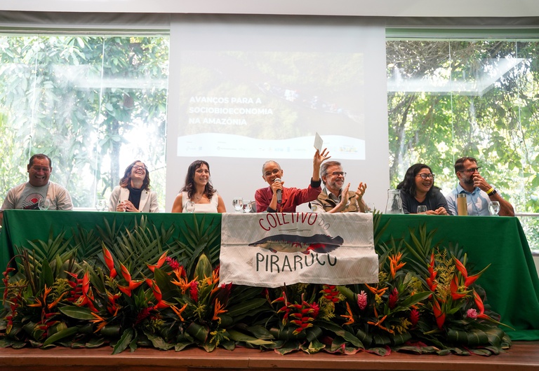 Governo do Brasil lança programa que remunera manejadores de pirarucu por serviços ambientais e avança na certificação orgânica da produção