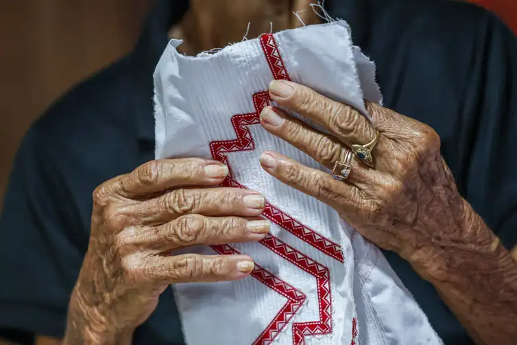 Bordadeira dosa foto Marcelo Camargo Agencia Brasil