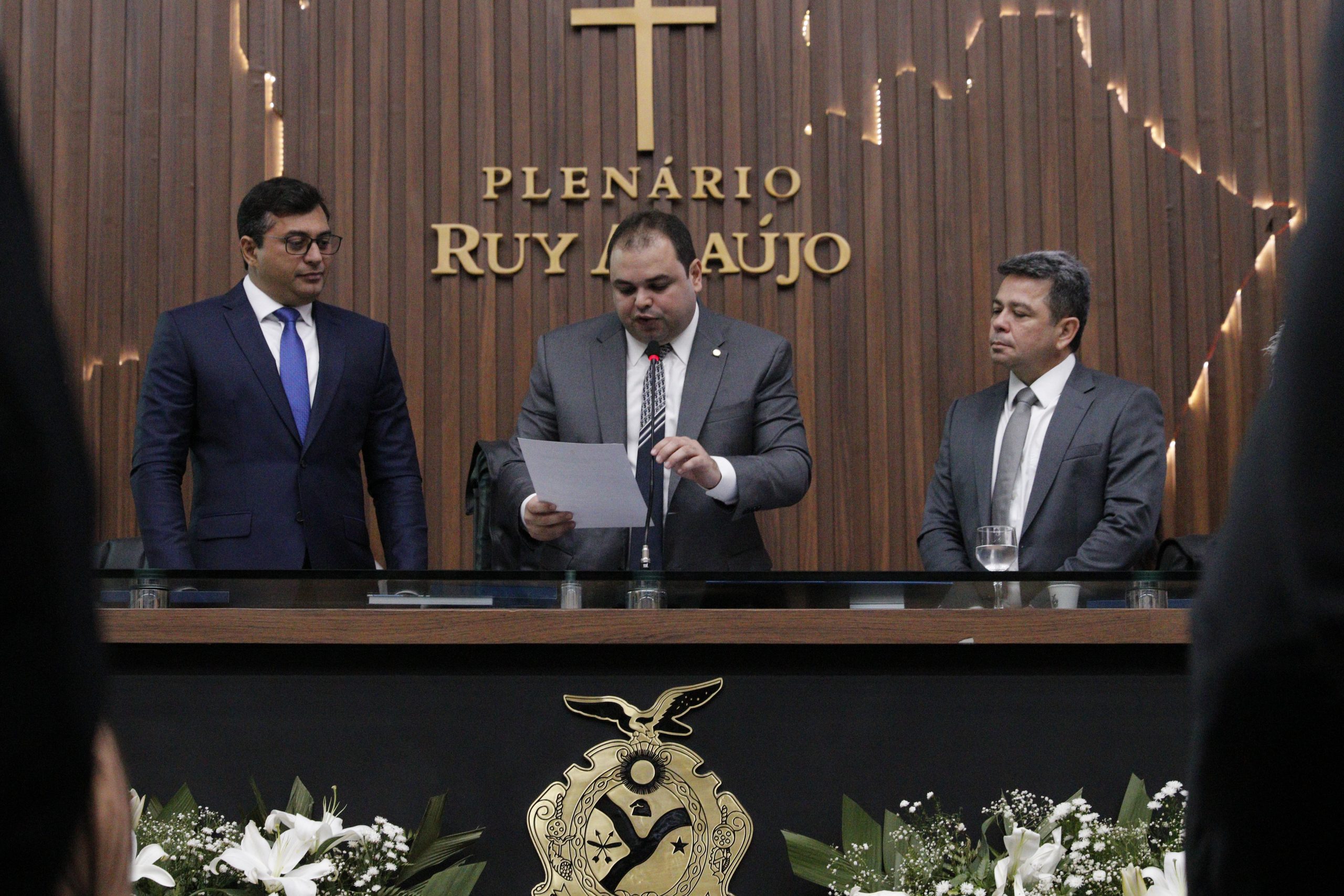 Wilson Lima e Tadeu de Souza renunciam aos cargos no Amazonas; Roberto Cidade assume o Governo do Amazonas