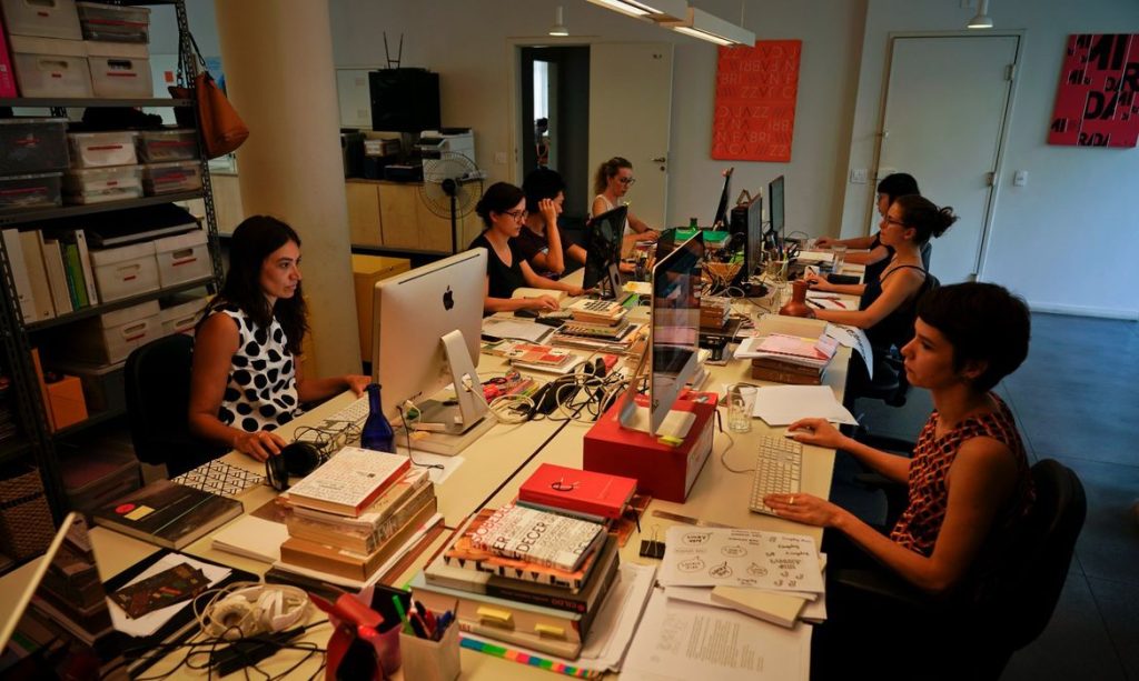 escritorio editora ubu credito victor caiano 1