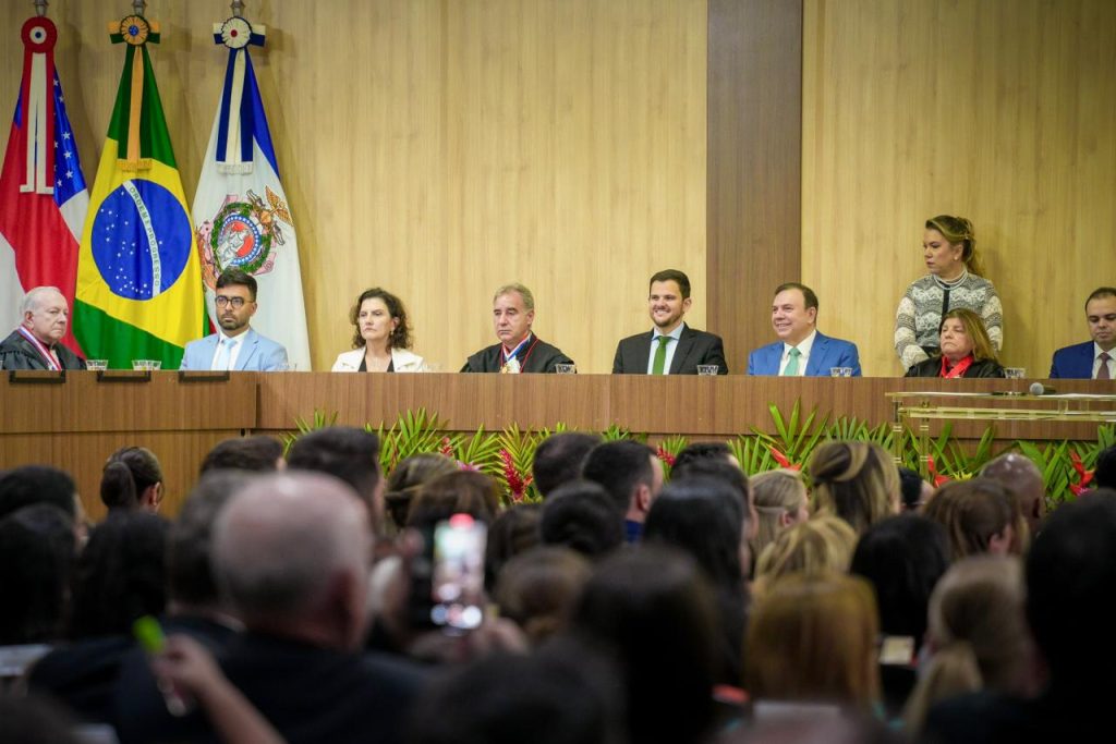 posse de juízes TJ-AM