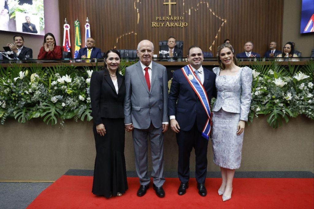 Roberto Cidade cita saúde, segurança e ajuste fiscal como prioridades no Amazonas 2 Posse Roberto Cidade Secom Divulgacao 4