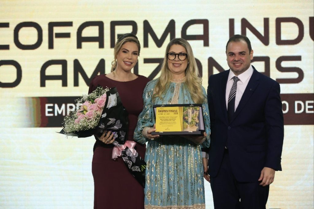 Governador defende Zona Franca e novas matrizes econômicas no Prêmio Industrial do Ano 2026 1 solenidade premio fieam industria foto Alex Pazuello