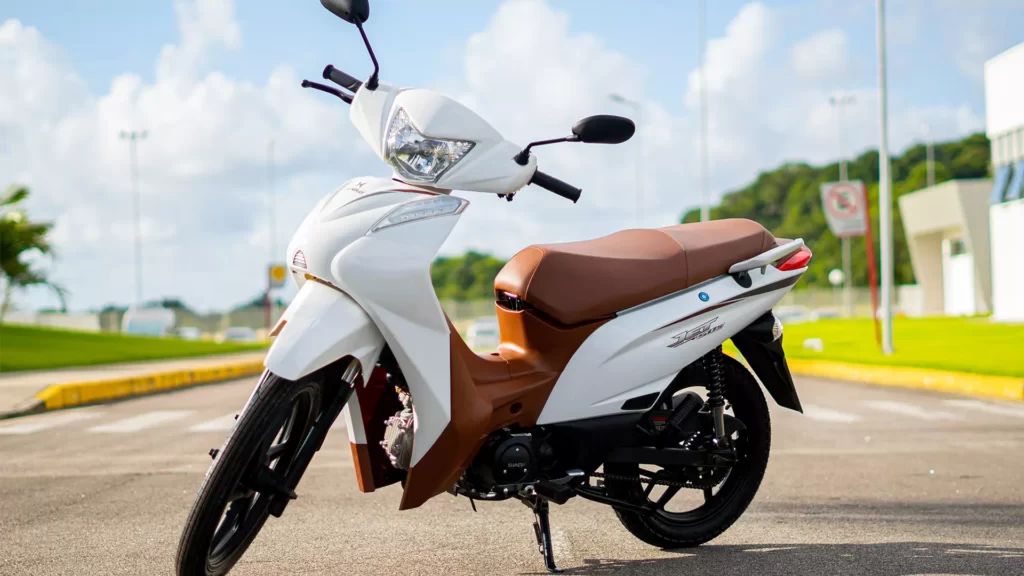 Chinesas e indianas avançam e já respondem por 17% das motos vendidas no Brasil 1 Shineray