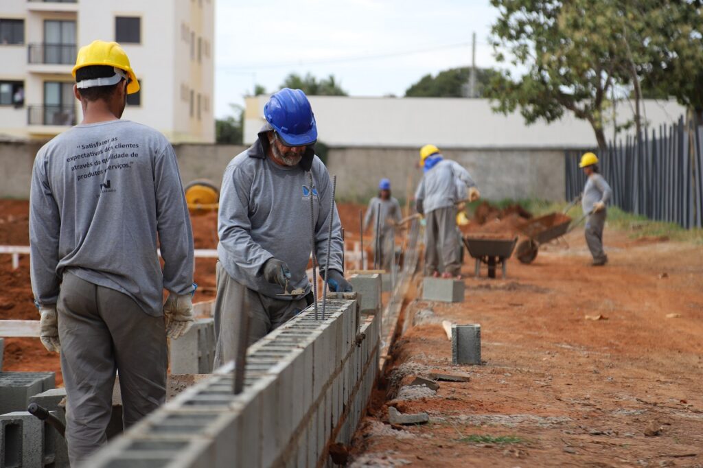 Indústria de cimento comercializa 6,2 milhões de toneladas em julho 1 cimento